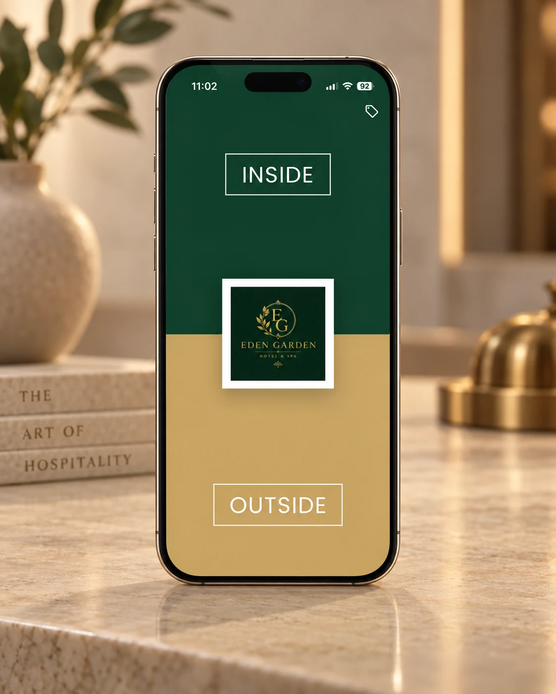 L'écran Inside / Outside de LYA Concierge